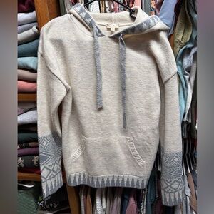 Hem & Thread Hooded Sweater